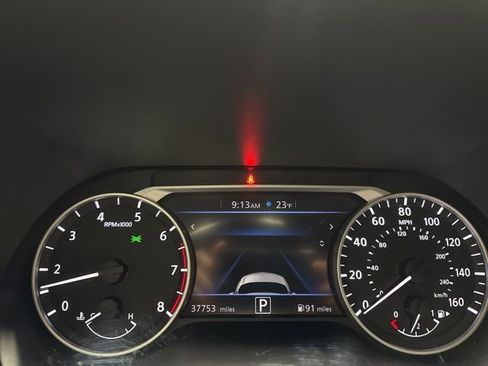 Used 2022 Nissan Sentra SV w/ Trunk Package image 8