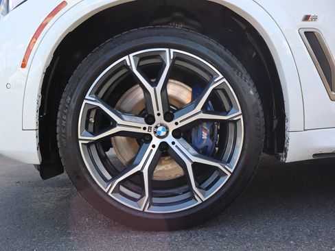 Used 2020 BMW X5 M50i w/ Premium Package AWD/4WD image 31