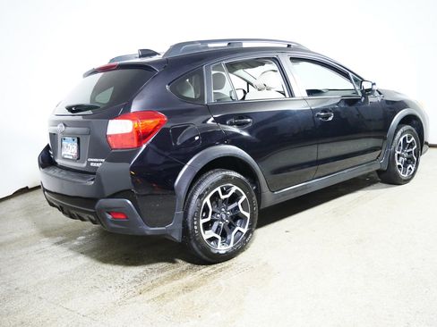 Used 2016 Subaru Crosstrek 2.0i Limited w/ Popular Package #2 image 7