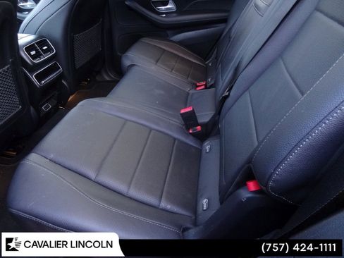 Used 2024 Mercedes-Benz GLS 450 4MATIC image 18