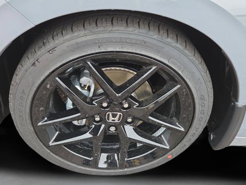 New 2026 Honda Civic Sport image 9