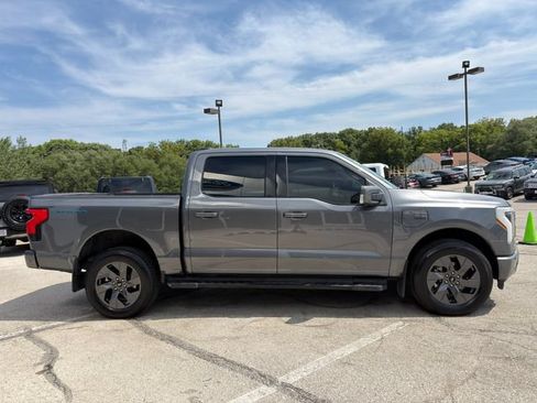 Used 2022 Ford F150 Lightning Lariat w/ Equipment Group 511A High AWD/4WD image 8