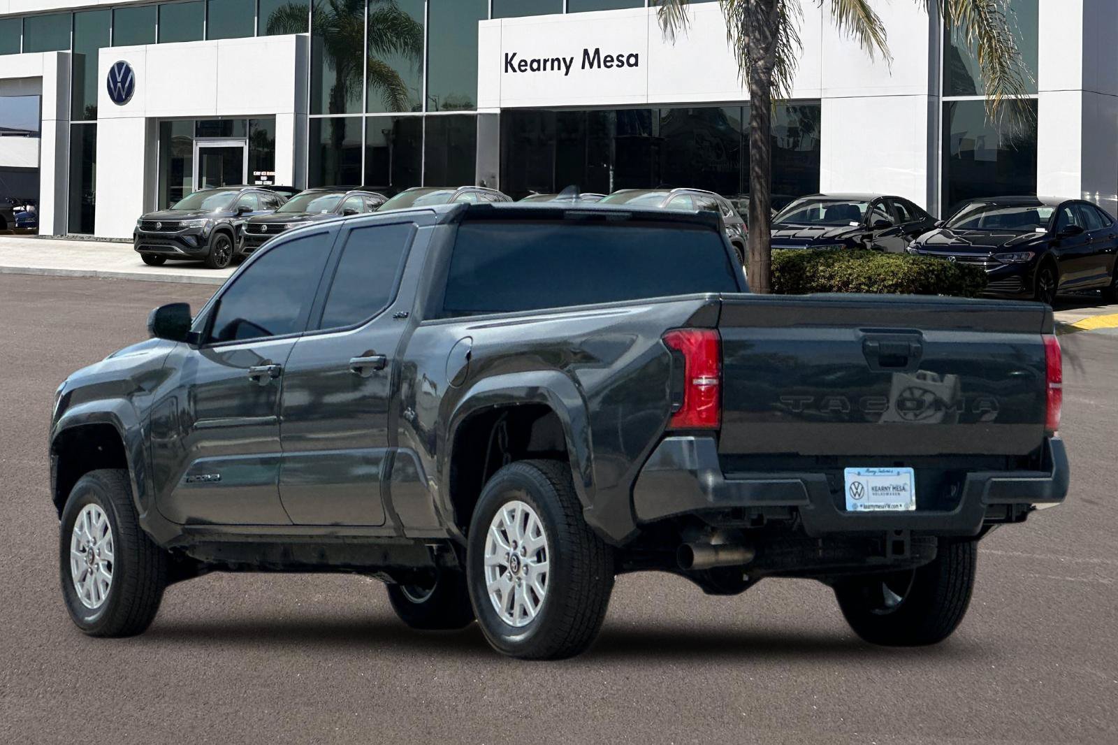 Used 2025 Toyota Tacoma SR5 RWD image 6