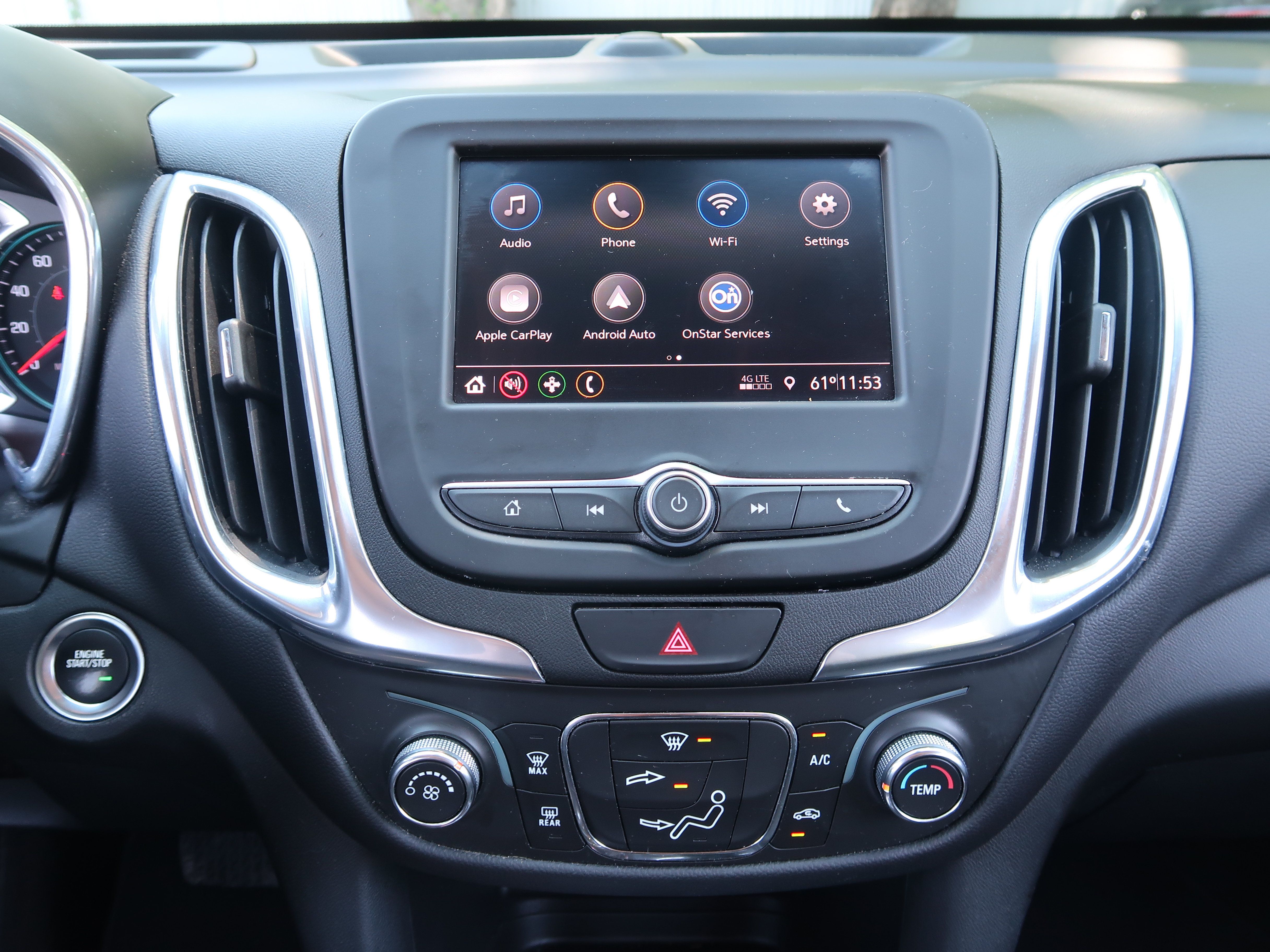 Used 2021 Chevrolet Equinox LT FWD image 16