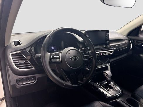 Used 2021 Kia Seltos EX AWD/4WD image 9