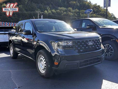 New 2025 Ford Maverick XL image 1