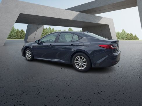 Used 2025 Toyota Camry LE FWD image 3