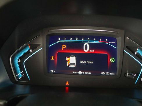 Used 2023 Honda Odyssey Sport image 15