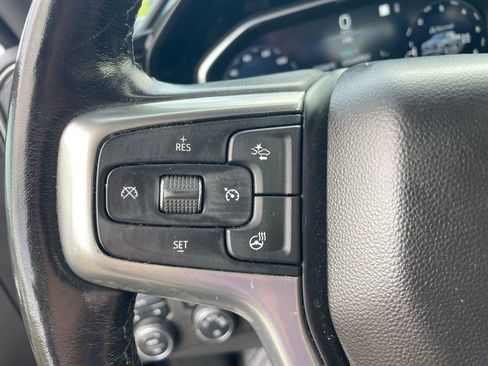 Used 2022 Chevrolet Silverado 1500 LT AWD/4WD image 28