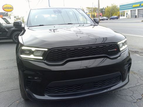 Used 2023 Dodge Durango GT image 11