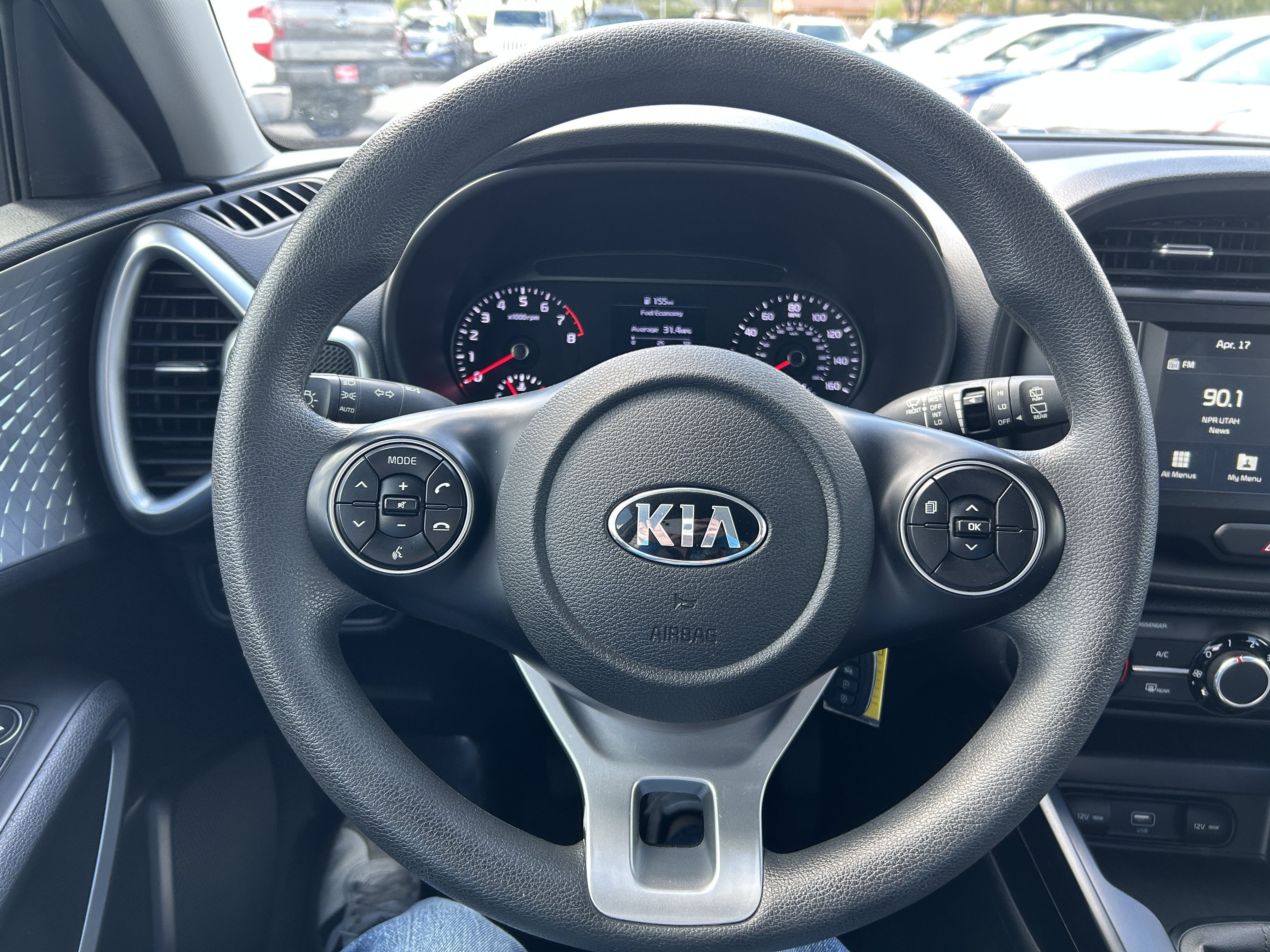 Used 2021 Kia Soul LX FWD image 10