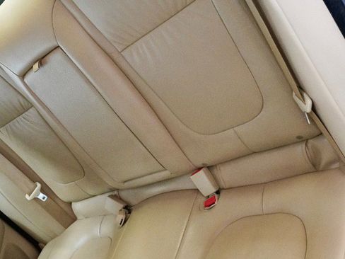 Used 2009 Jaguar XF Luxury image 5