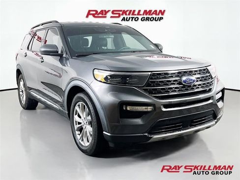 Used 2020 Ford Explorer XLT w/ Equipment Group 202A AWD/4WD image 1