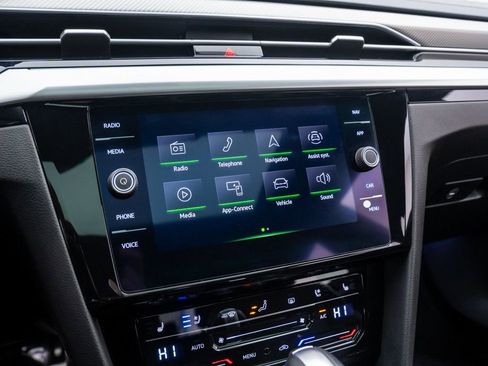 Used 2021 Volkswagen Arteon SEL Premium image 24