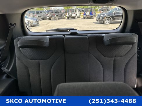 Used 2024 Hyundai Palisade SE image 27