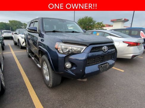 Used 2017 Toyota 4Runner SR5 Premium AWD/4WD image 3