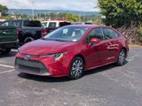 Used 2022 Toyota Corolla LE image 3
