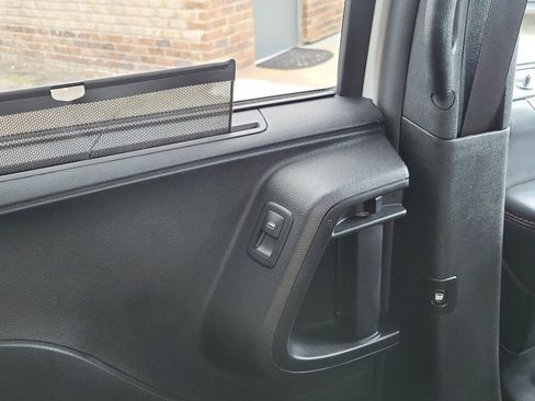 Used 2019 Dodge Grand Caravan GT image 16