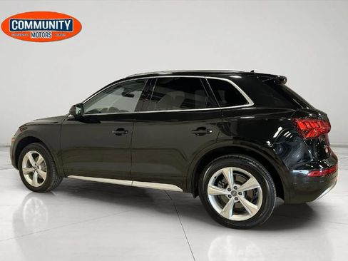 Used 2020 Audi Q5 2.0T Premium Plus w/ Premium Plus Package AWD/4WD image 4