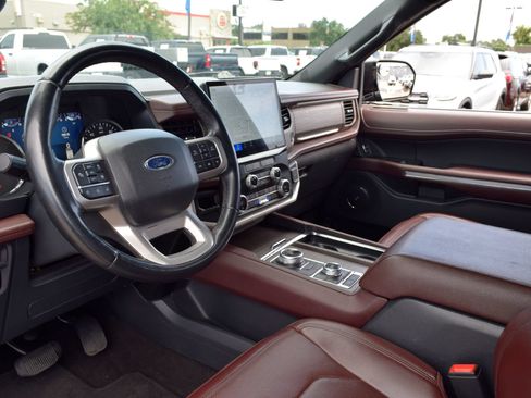 Certified 2023 Ford Expedition Limited AWD/4WD image 15