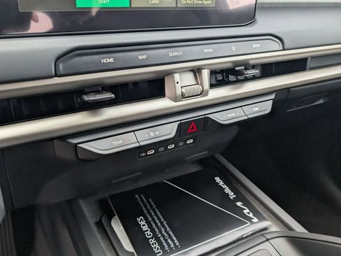 New 2027 Kia Telluride S image 21