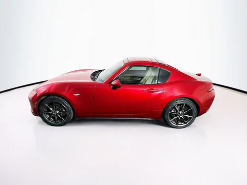 Used 2017 MAZDA MX-5 Miata RF Grand Touring RWD image 4