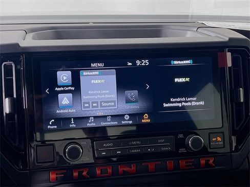 New 2026 Nissan Frontier PRO-4X w/ Pro-4x Convenience Package image 9