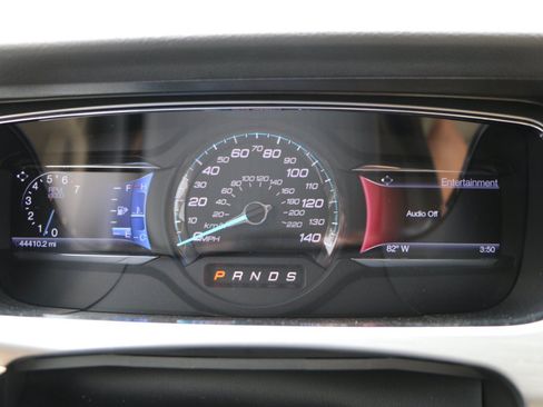 Used 2014 Ford Taurus SEL w/ Equipment Group 201A FWD image 29
