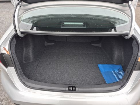 Used 2026 Toyota Corolla LE image 8