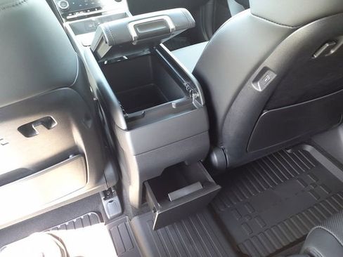 Used 2026 Hyundai Santa Fe SEL image 28