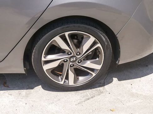 Used 2014 Hyundai Elantra Limited FWD image 6