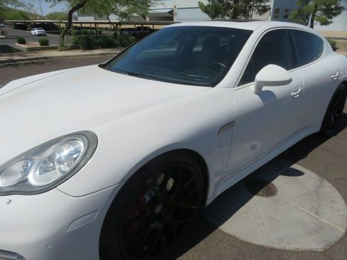 Used 2010 Porsche Panamera Turbo image 8