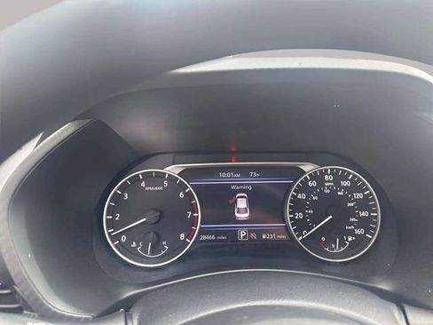 Used 2025 Nissan Sentra SV FWD image 5