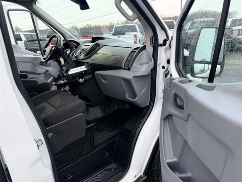 Used 2017 Ford Transit 150 148 Medium Roof RWD image 10