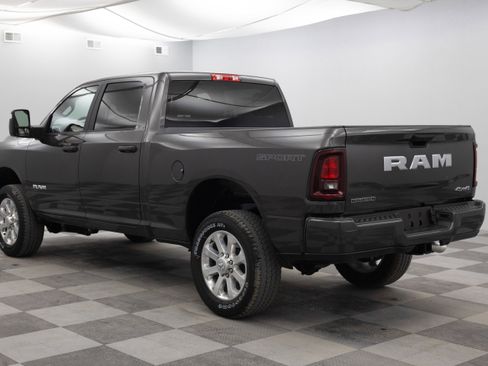 New 2026 RAM 2500 Big Horn AWD/4WD image 9