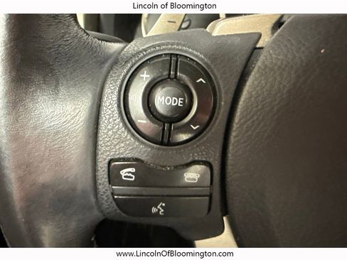 Used 2016 Lexus IS 300 AWD image 27