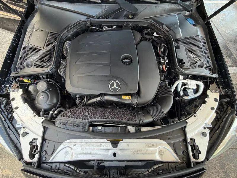 Used 2020 Mercedes-Benz C 300 Sedan image 14