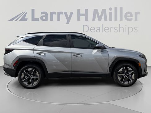 Used 2025 Hyundai Tucson SEL AWD/4WD image 6