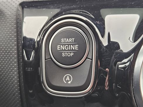 Certified 2025 Mercedes-Benz CLA 35 AMG 4MATIC image 21