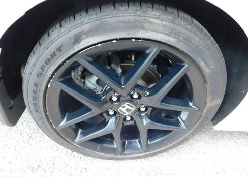 Used 2023 Honda Civic Sport image 7