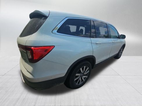 Used 2020 Honda Pilot EX image 4