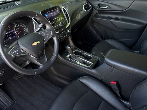 Used 2020 Chevrolet Equinox LT w/ Sport Edition image 10