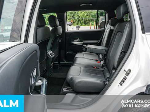 Used 2024 Mercedes-Benz GLB 250 image 20