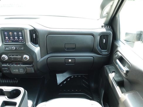 Used 2024 GMC Sierra 2500 Pro AWD/4WD image 38