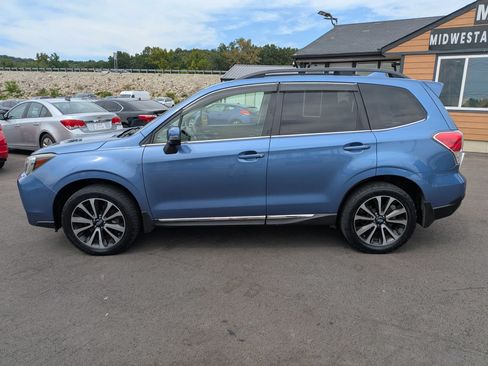 Used 2017 Subaru Forester 2.0XT Touring AWD/4WD image 3