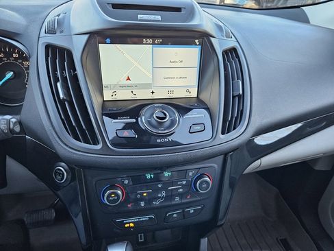 Used 2017 Ford Escape Titanium image 13