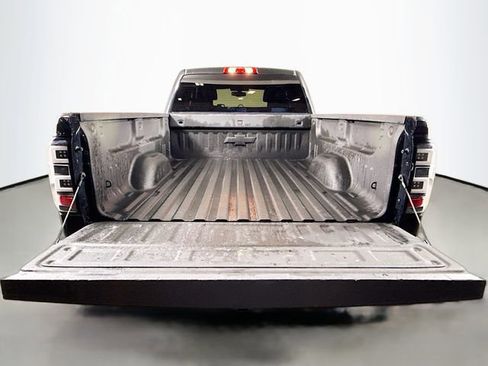 Used 2018 Chevrolet Silverado 1500 Custom w/ Custom Value Package image 26