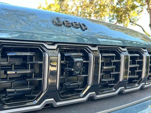 New 2026 Jeep Grand Cherokee L Limited image 37