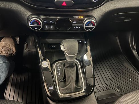 Used 2023 Kia Soul S FWD image 38