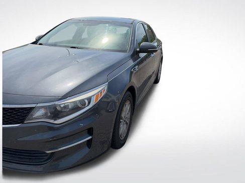 Used 2017 Kia Optima LX w/ Convenience Package image 14